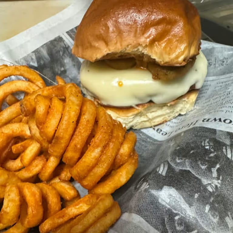 Delicious Chicken Sandwiches: A Must-Try!