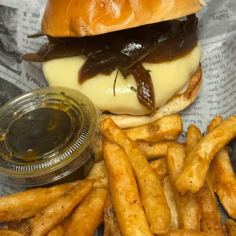 French Onion Burger: A Savory Twist